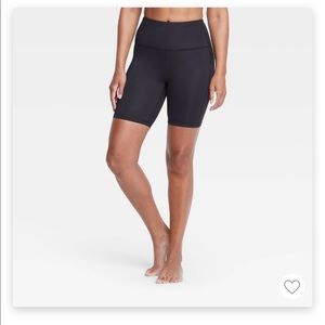 Contour Curvy Biker Shorts